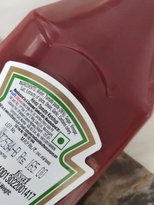 Heinz "Tomato Ketchup" 900GM - Ingredients